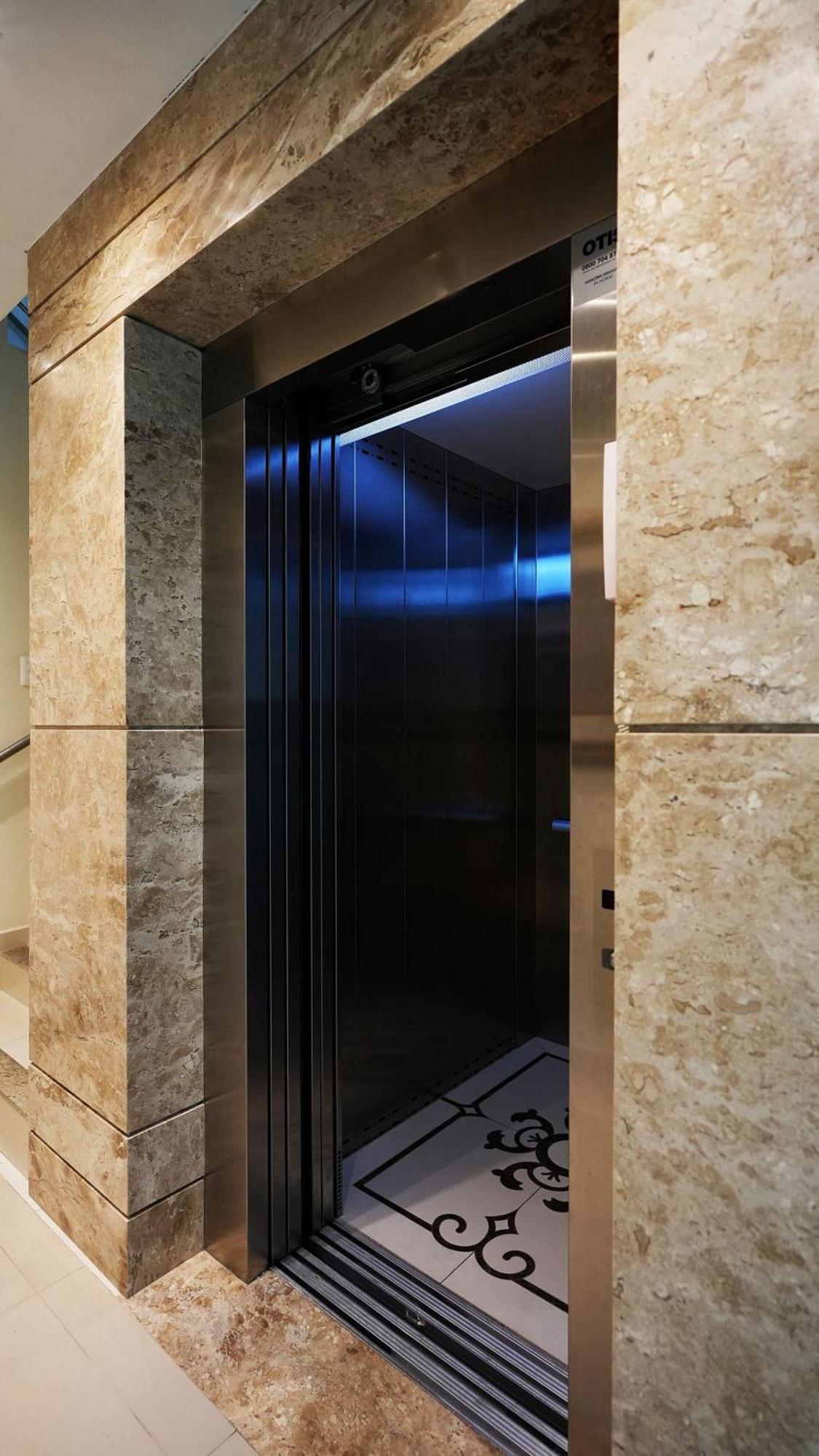 Edificio Costa Mar - Centro De Bombinhas Apartment ภายนอก รูปภาพ
